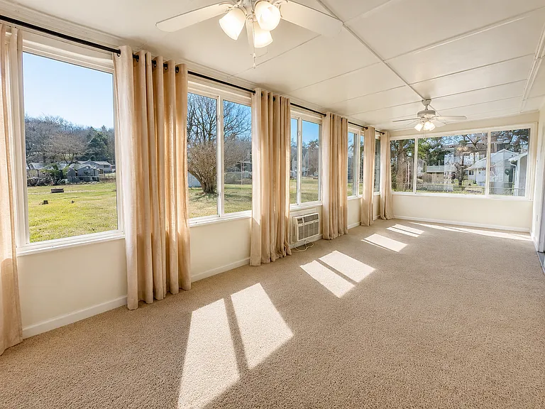 8006 Wilnoty Dr — Photo 3