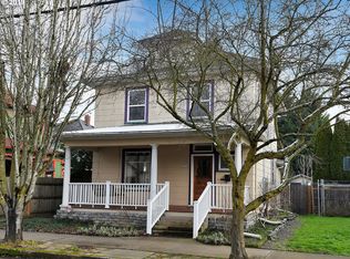 2926 NE Rodney Ave, Portland, OR 97212