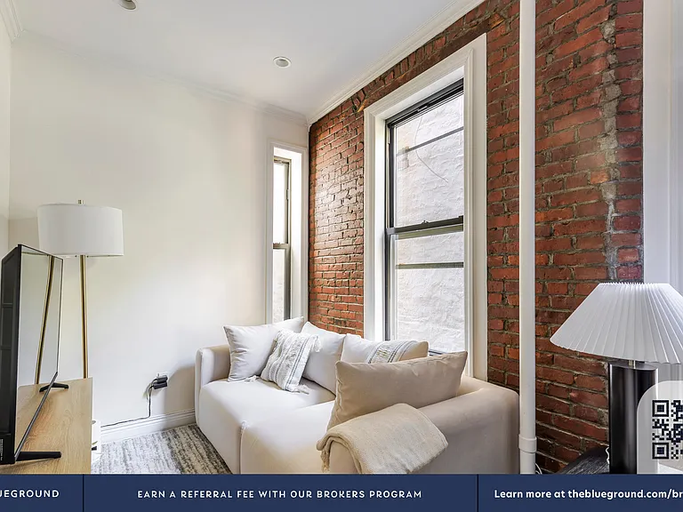 223 Mott St #11 — Photo 4