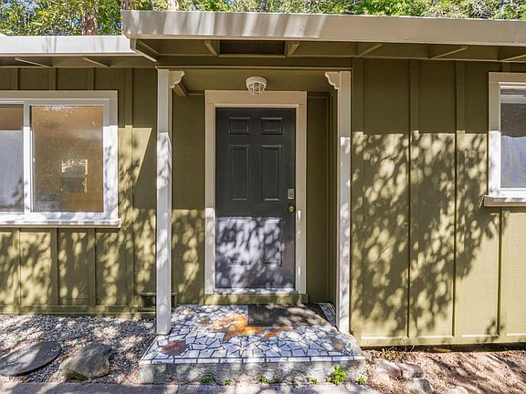 3rd image of 91 Buzzard Lagoon Rd