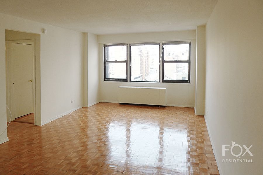 1st image of 1471 3rd Ave #11E