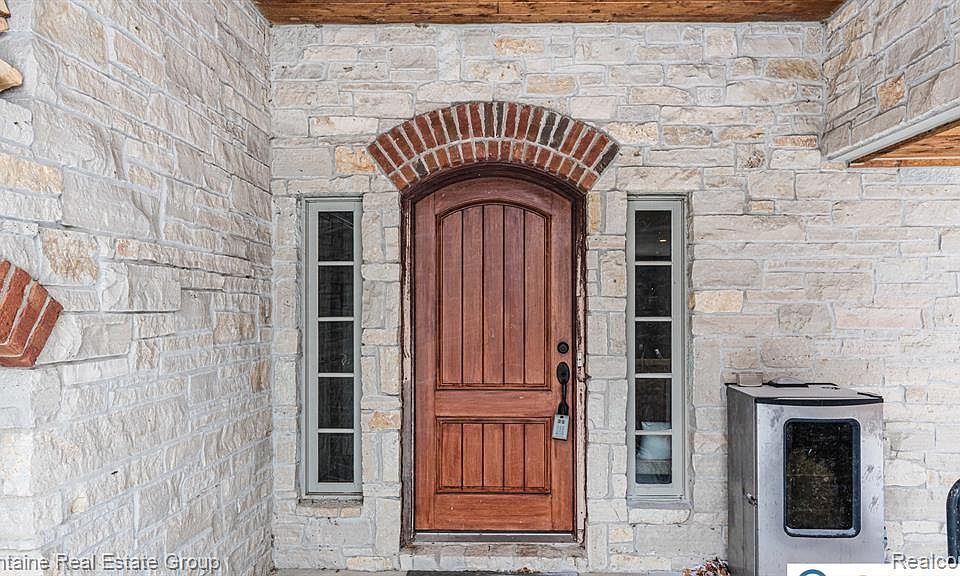 33834 Cotswold St, Farmington Hills, MI 48335 MLS 20221069662 Zillow