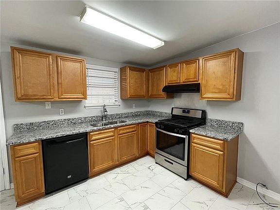 5th image of 4711 Sierra Madre Dr