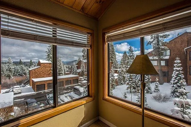 2 bed, 1100 sqft, $3,000 — Photo 4