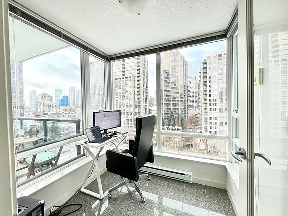 5th image of 939 Expo Blvd #1210