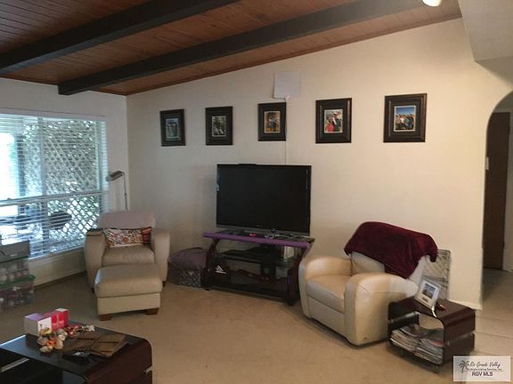 5th image of 2909 Emerald Lake Dr