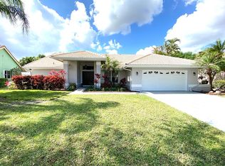 6724 Brookhurst Cir, Lake Worth, FL 33463