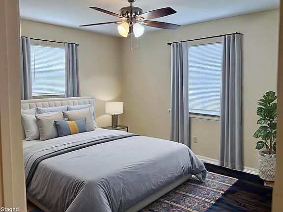 5th image of 207 N Goodman Rd