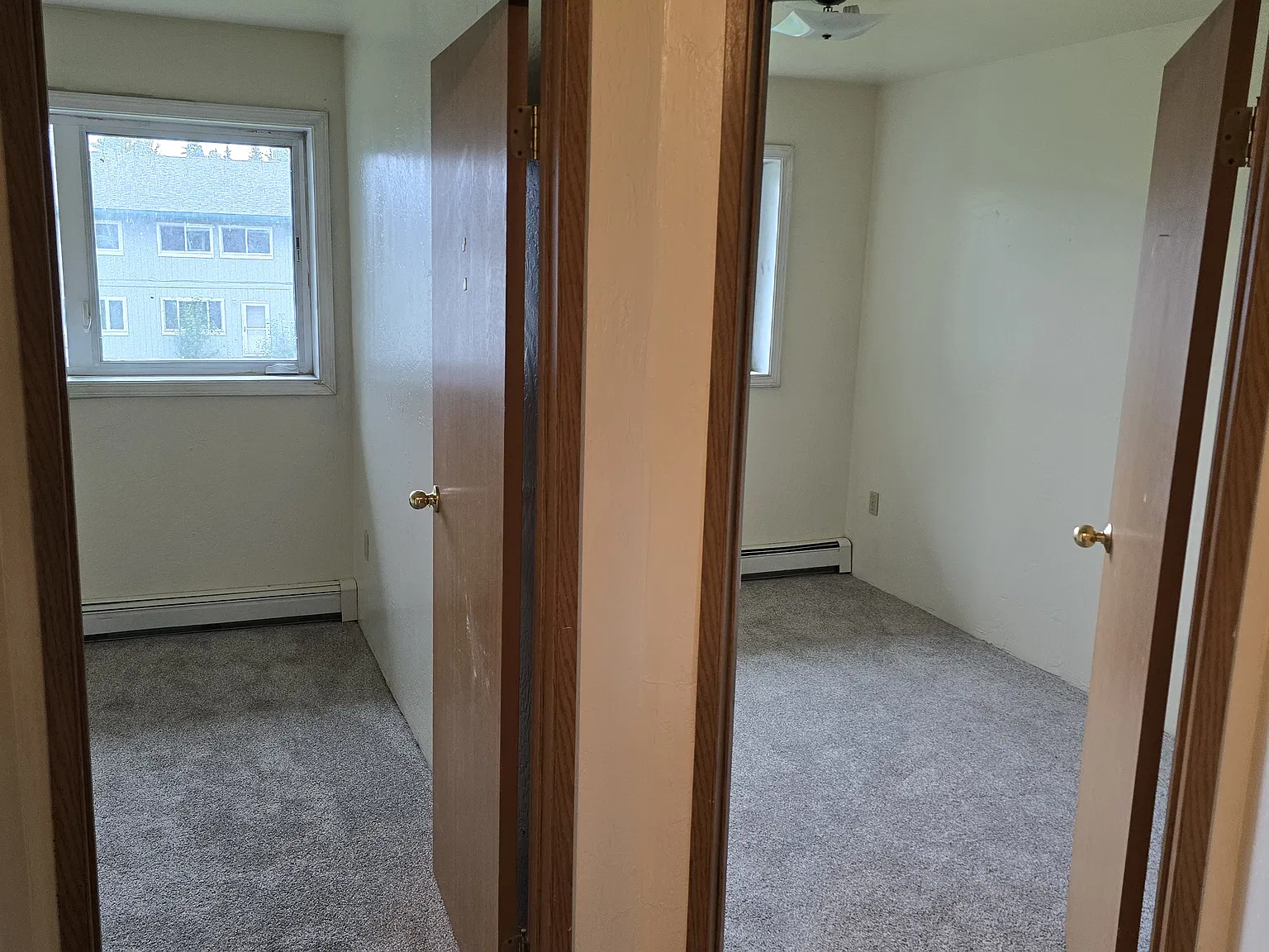 3 bed, 1.5 bath, $1,880 — Photo 3