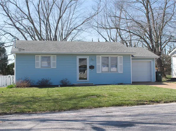 513 Mobile St, Waterloo, IL 62298