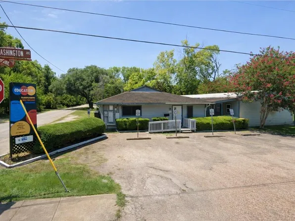 2246 Washington St, Pearland, TX 77581