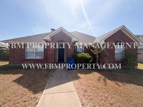 2702 Boyd St, Ennis, TX 75119