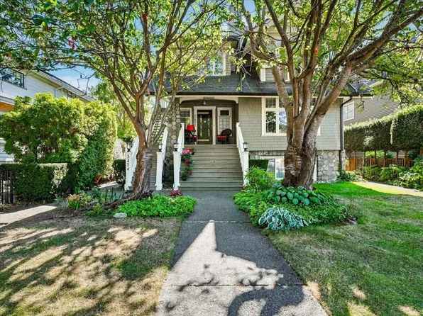 3454 W 3rd Ave, Vancouver, BC V6R 1L5