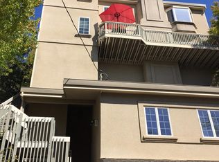 2020 Arrowhead Dr, Oakland, CA 94611