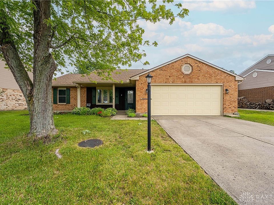 1st image of 8908 Gardengate Dr