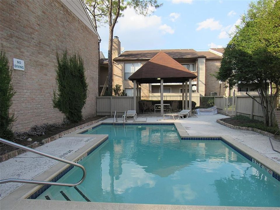 1st image of 2100 Wilcrest Dr APT 202