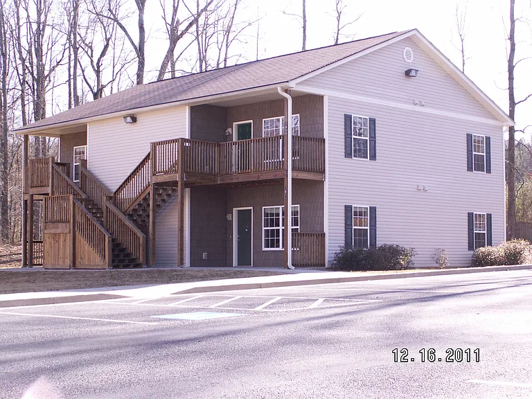 7400 Courtyard Dr #7400 — Photo 19