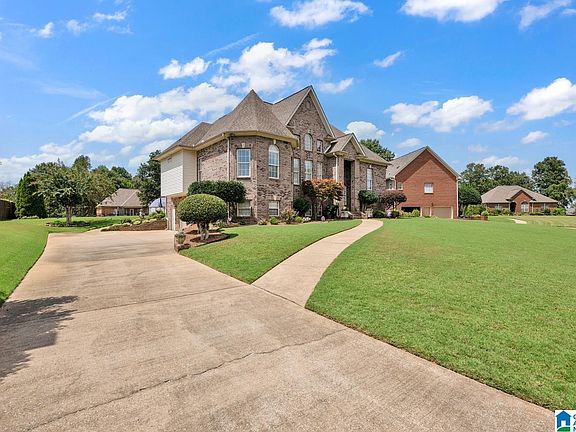 3rd image of 9662 Ridge Way