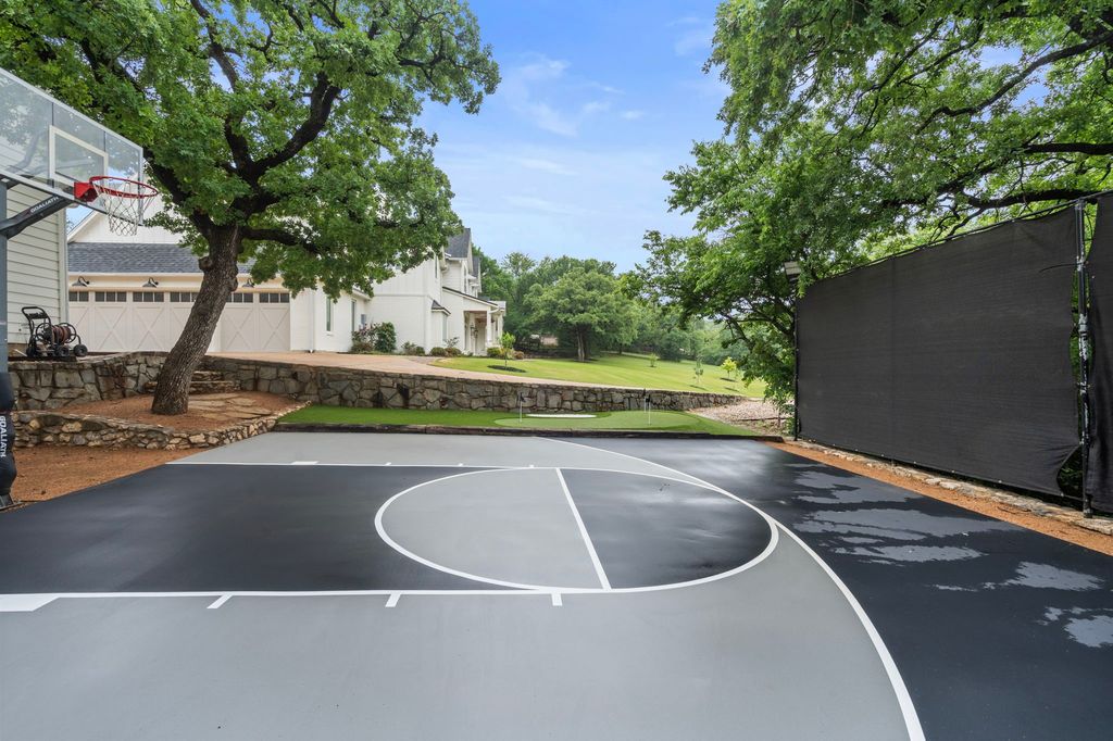 4207 Kelly Elliott Rd, Arlington, TX - View 5