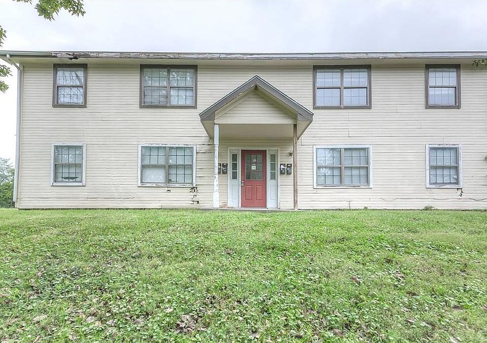 1st image of 712 Cheyenne St APT A