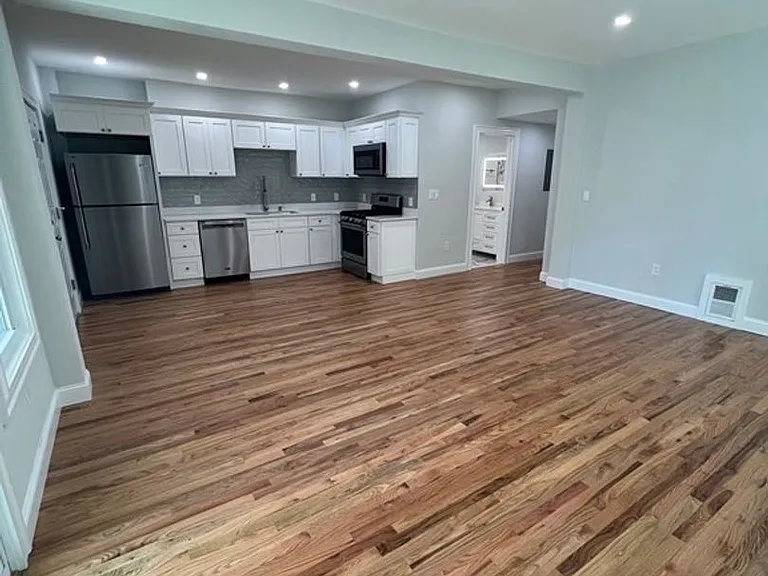 3-765 Columbia Rd — Photo 1