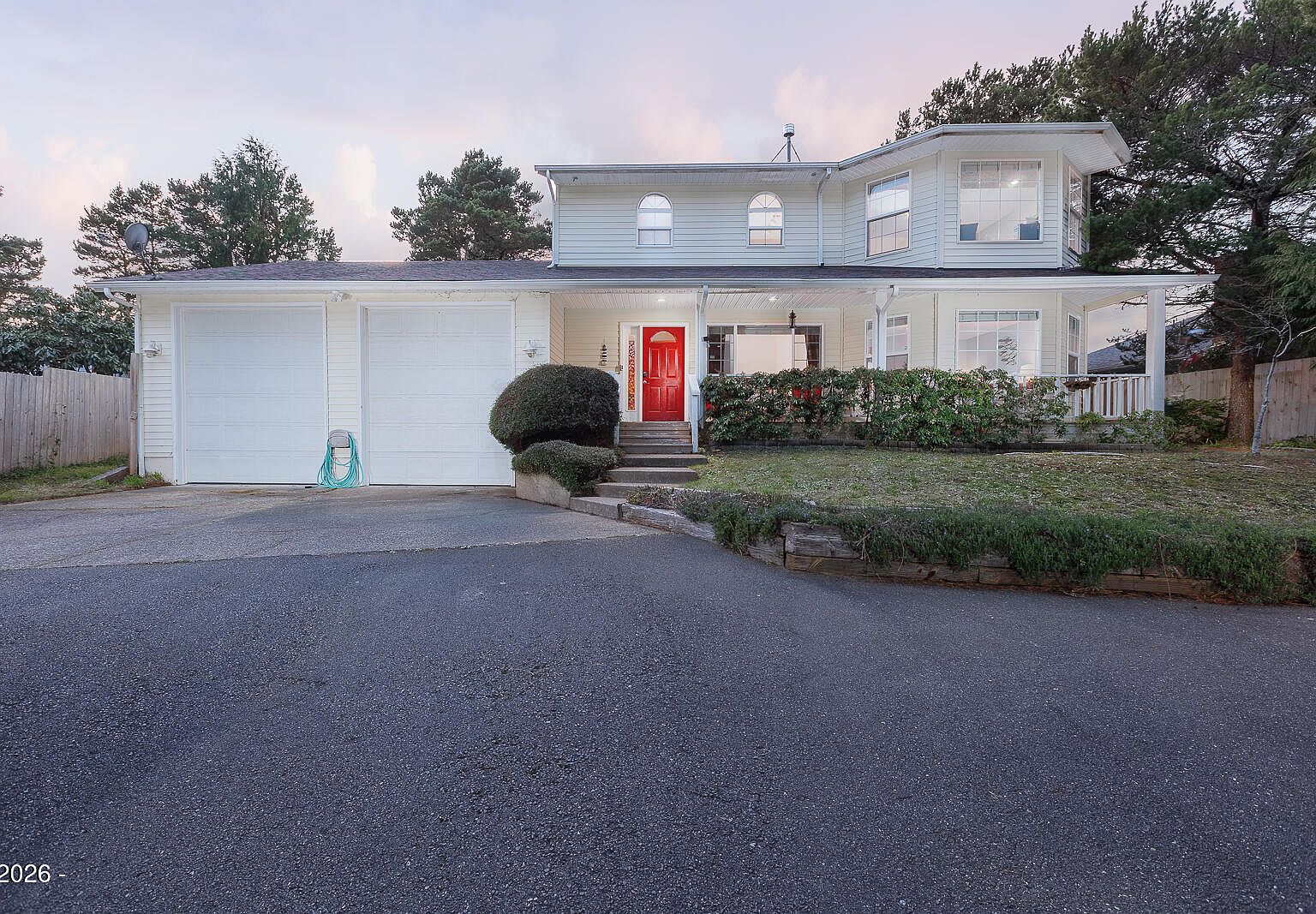 2340 S Crestline