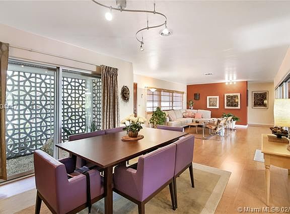 3rd image of 6111 Twin Lake Dr