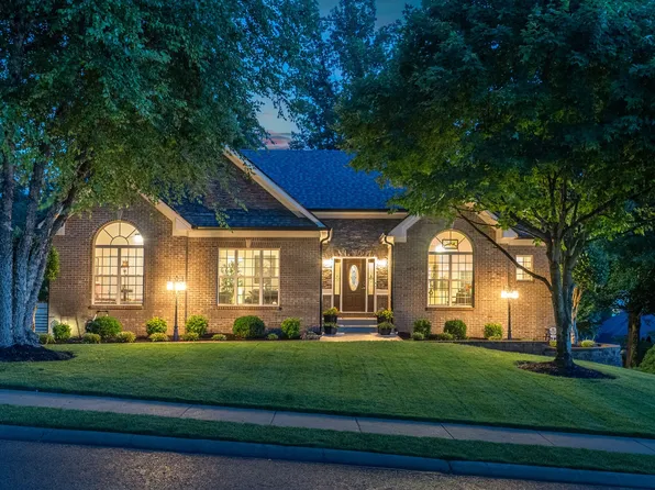 828 Brooke Valley Trce, Clarksville, TN 37043