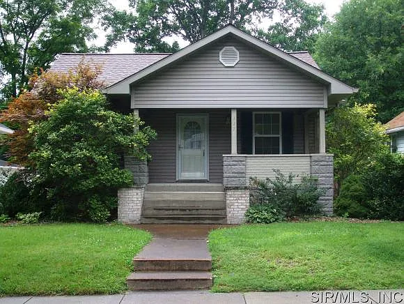 117 Courtland Pl photo 1