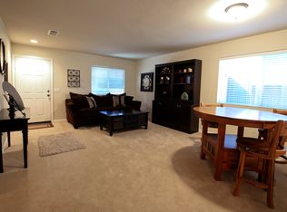 28867 Escalante Rd, Canyon Lake, CA 92587