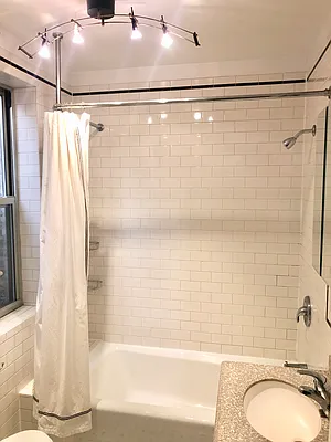 Rented by Newcastle Realty Services | media 3