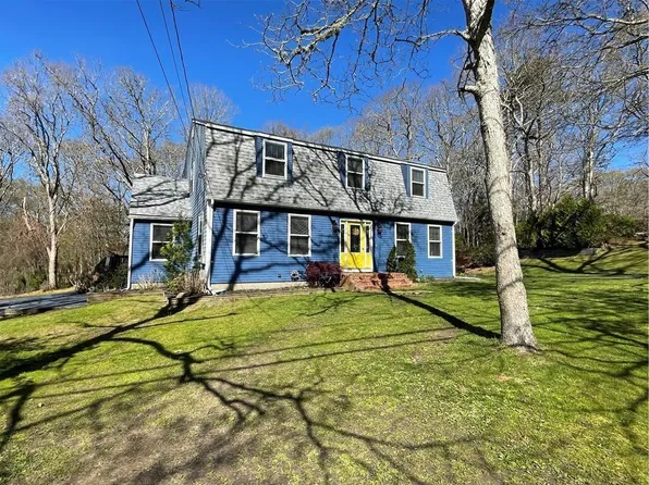 72 General Stanton Ln, Charlestown, RI 02813