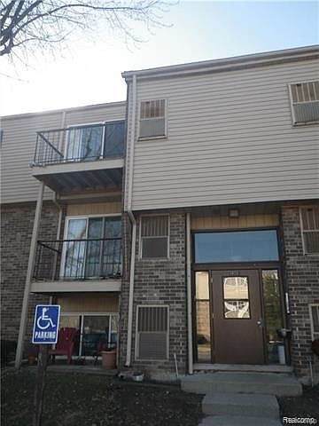 1st image of 38261 Fairway Ct