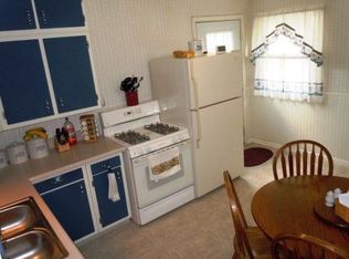 503 8th St, Silvis, IL 61282