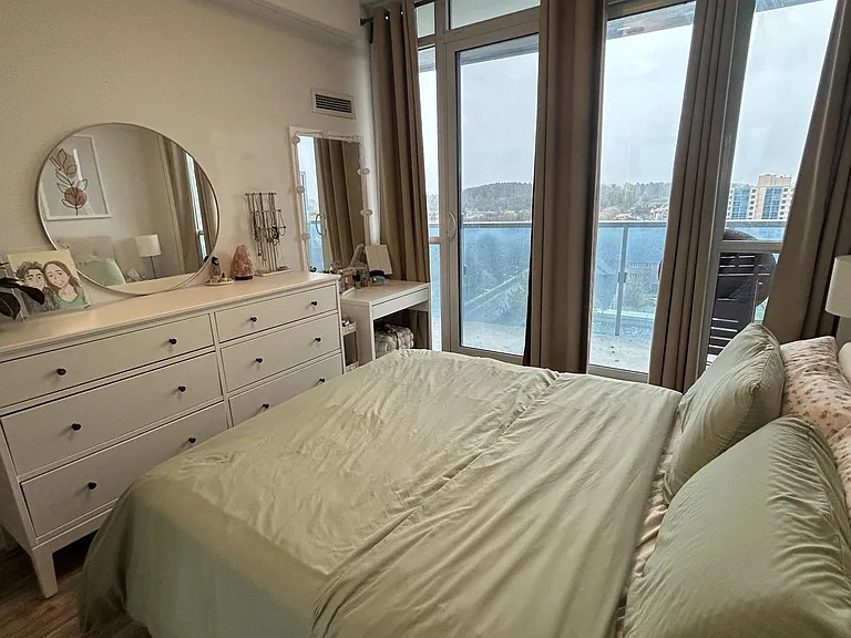 9471 Yonge St #1003 — Photo 10