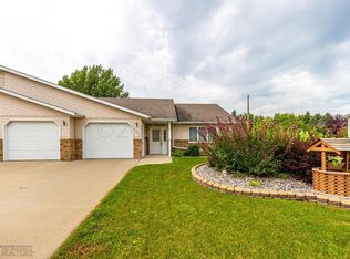 1301 32nd Ave S, Moorhead, MN 56560