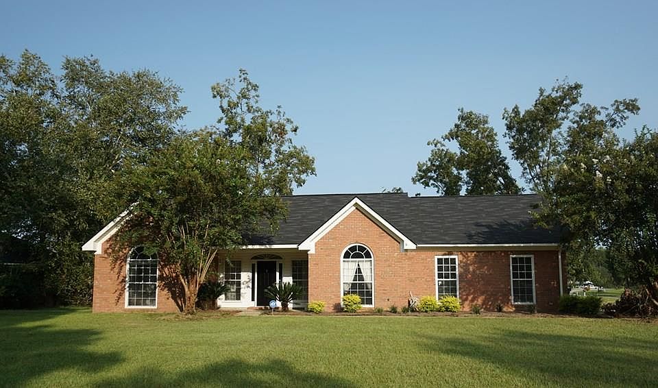 1st image of 102 Paloma Dr