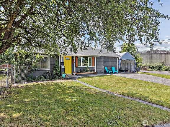 3rd image of 1818 S 37th Street