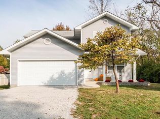 619 W Saint Louis St, Columbia, IL