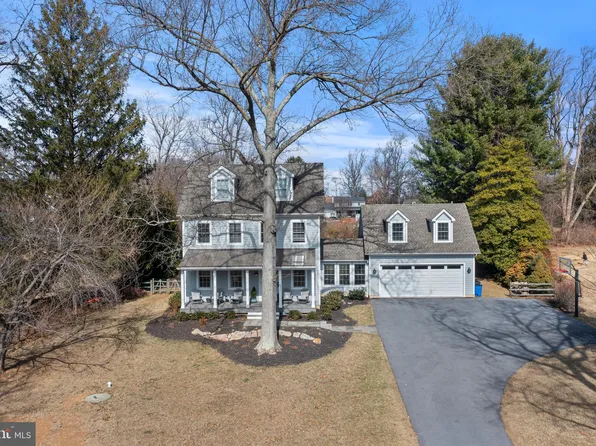 631 Monument Ave, Malvern, PA 19355