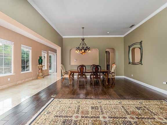 5th image of 3805 Northcliffe Ln