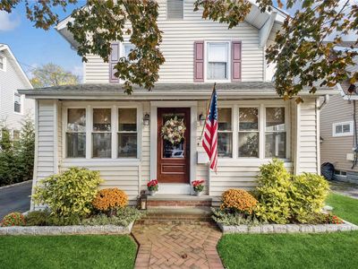 25 S Forest Avenue, Rockville Centre, NY, 11570