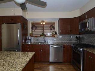 10 Clavendon Ct, New Monmouth, NJ 07748