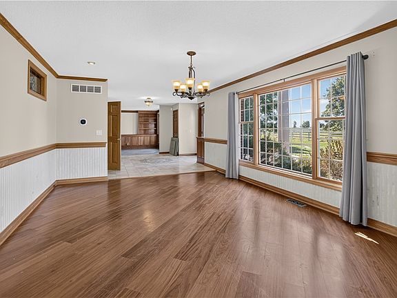 5th image of 12178 N 1450th St