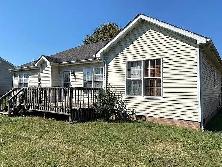 921 Corydalis Ct — Photo 23