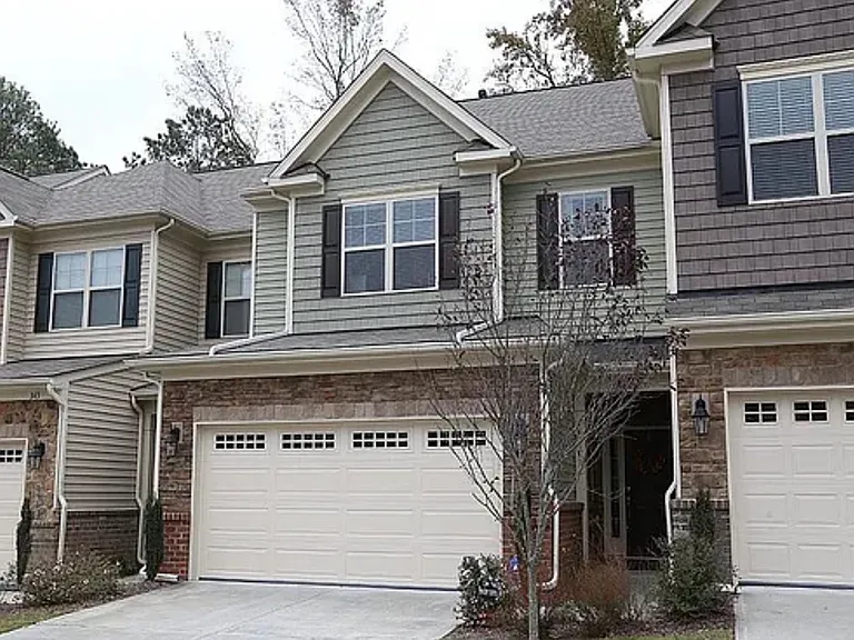 345 Scotlow Way — Photo 16