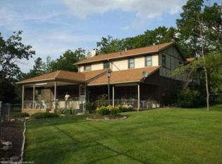 781 Willard Ave, Lake Ariel, PA 18436