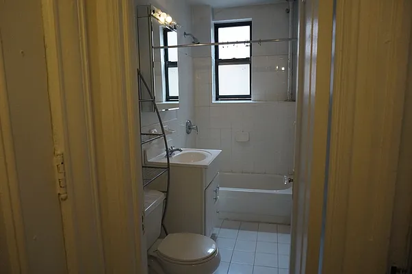 Rented by Corcoran | media 15