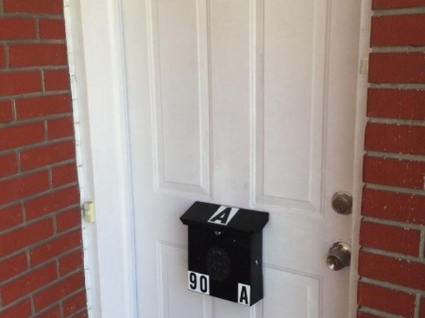90 Glen Ave APT A