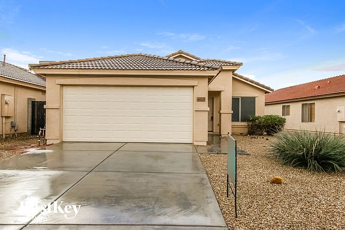 1st image of 40225 N Cassara Dr
